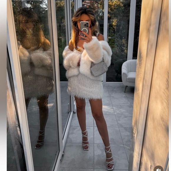 NWT ZARA WHITE FRINGED MINI DRESS WITH METALLIC THREAD - Picture 4 of 12